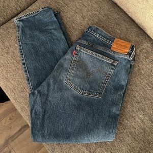 Levi jeans